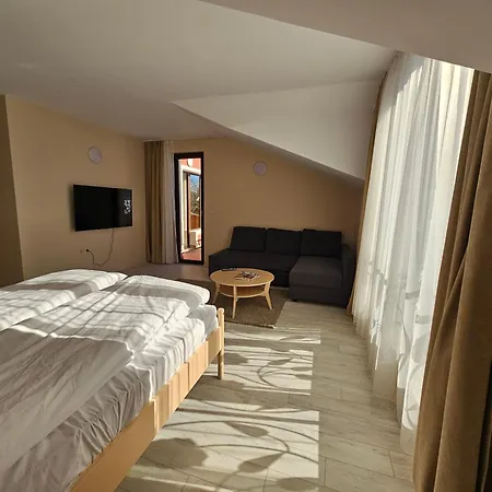 Geronimo Guest house