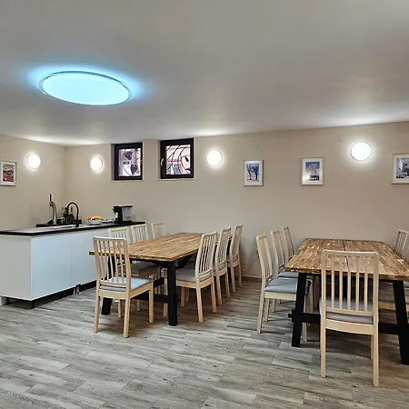 Geronimo Guest house