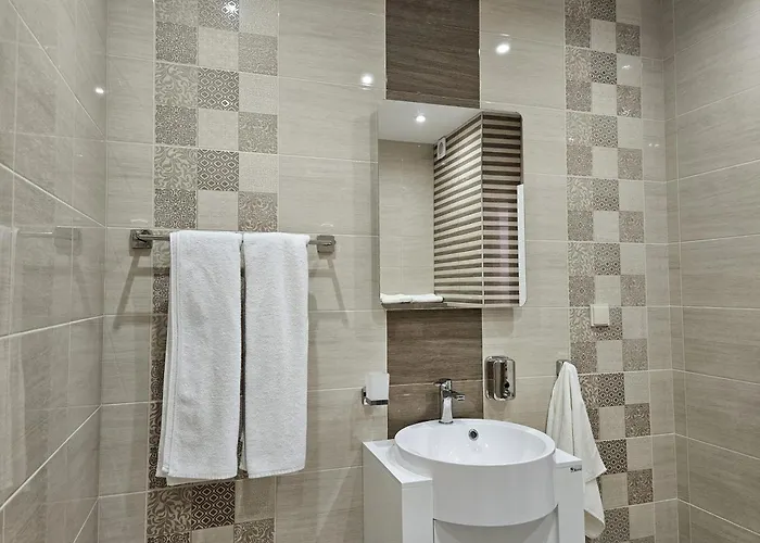 Geronimo Guest house